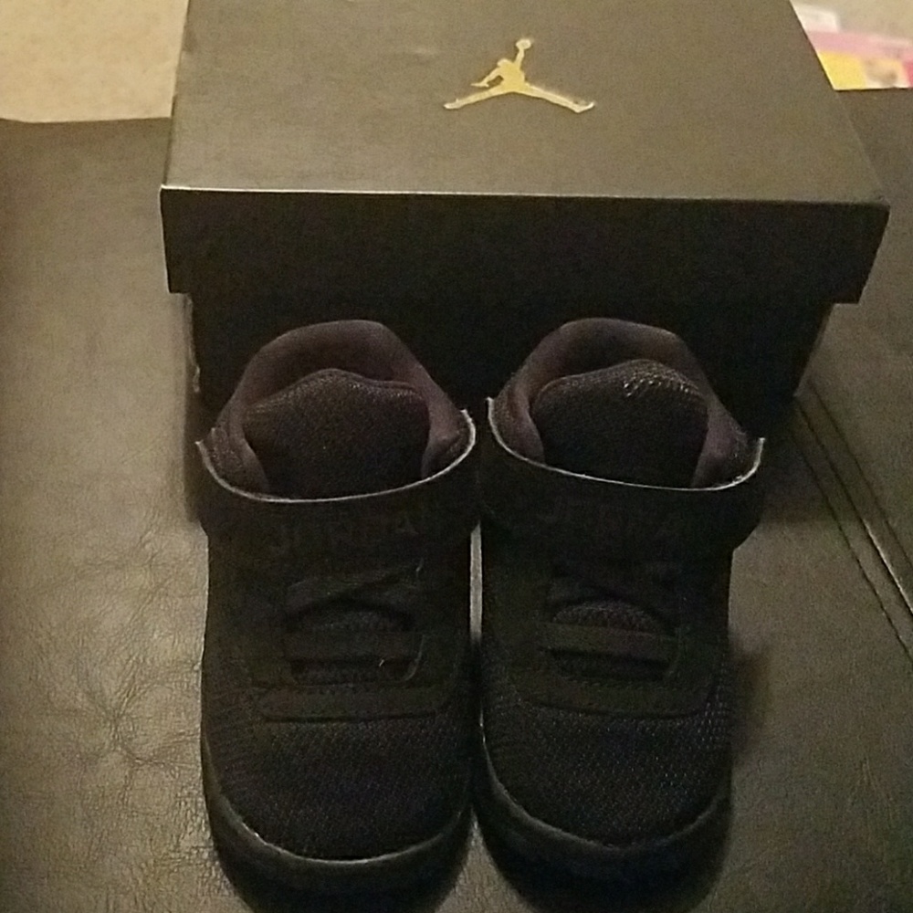 Infant/child Jordan sneakers